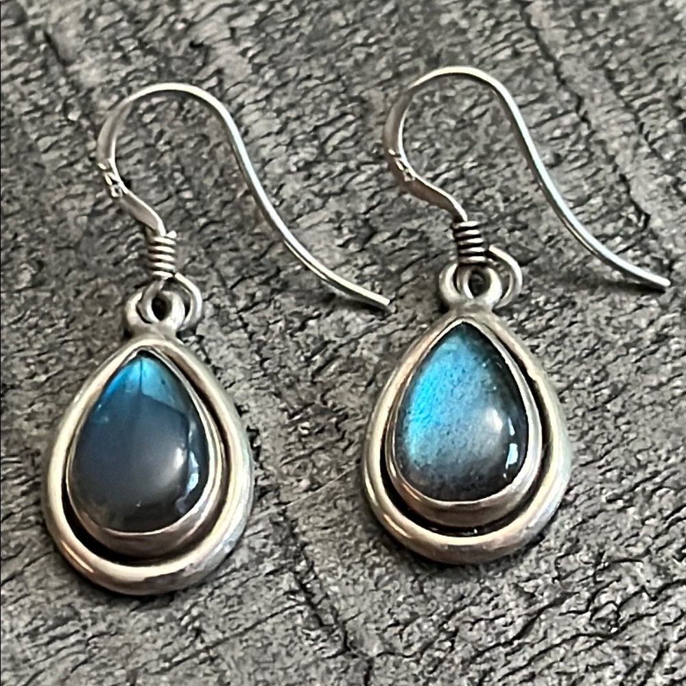 Elegant Sterling Silver 925 TJ Blue Teardrop Earrings